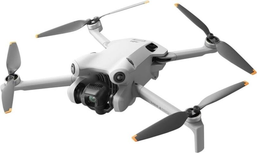 Квадрокоптер DJI Mini 4 Pro Fly More Combo (DJI RC 2)